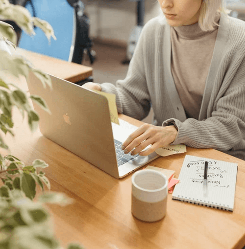 Vantaggio AI illustrazione del team di supporto